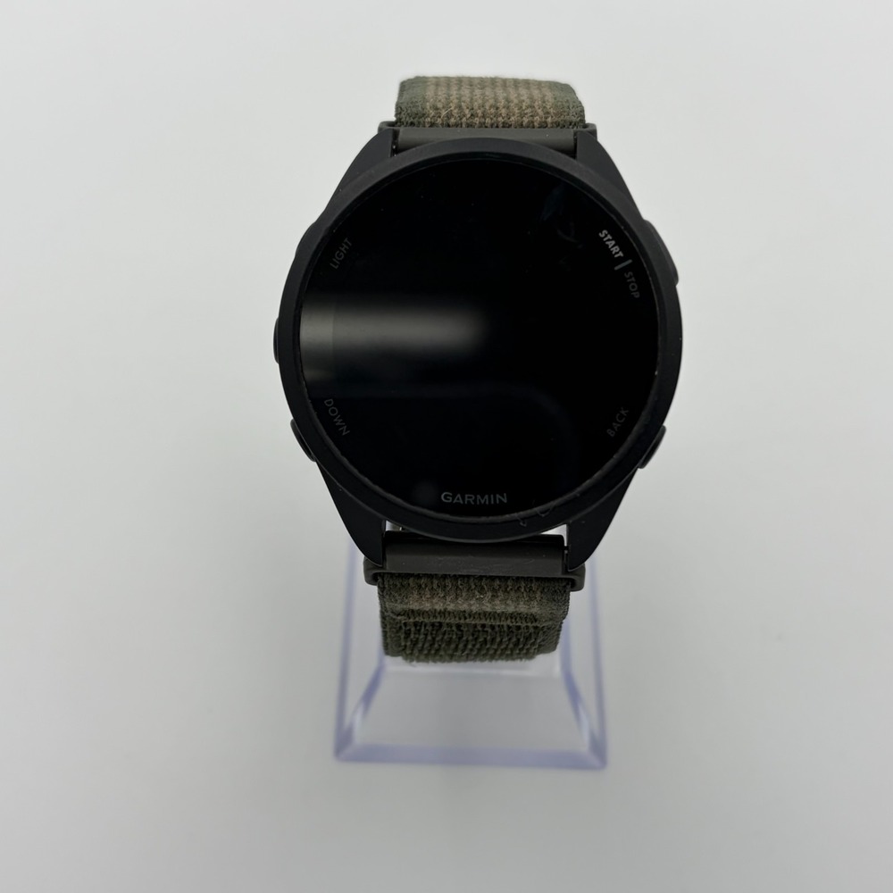 Garmin Forerunner 165 Black (GPS) w/ Black Silicone Band